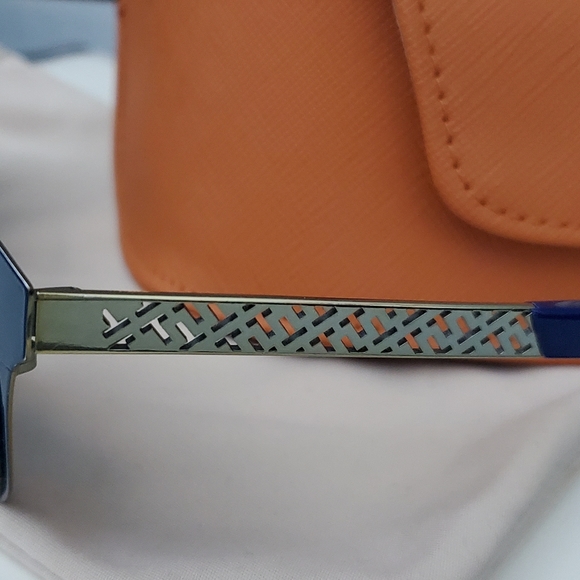 Tory Burch Sunglasses - Picture 2 of 8